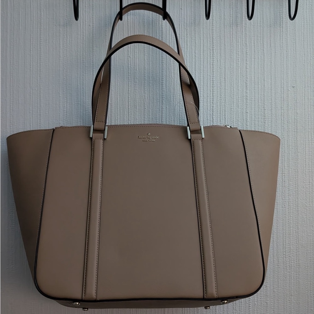 Kate Spade Beige Tote Bag - Picture 4 of 4